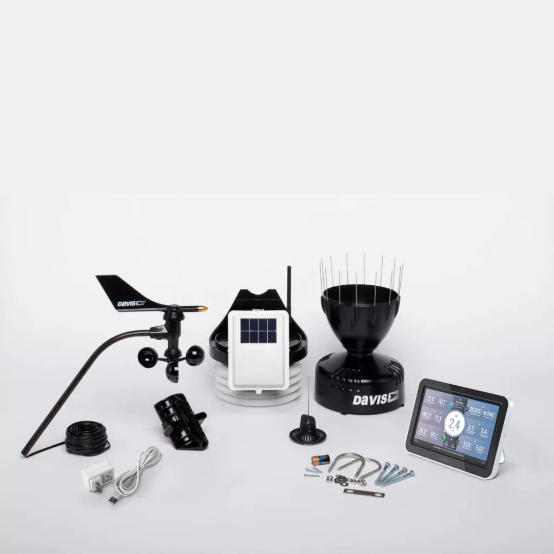 Davis Vantage Pro2 wireless weather station full kit with console and sensors