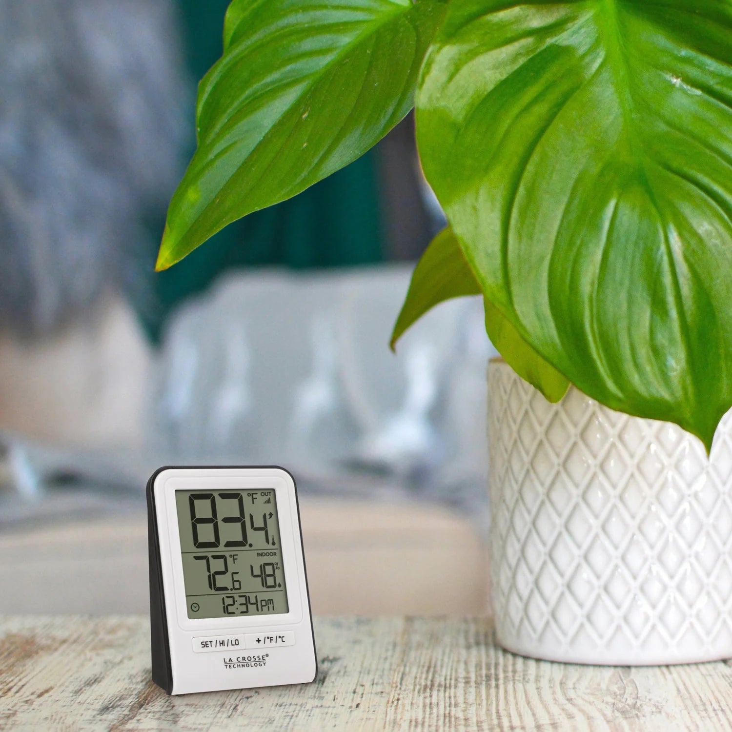 La Crosse Technology Wireless Indoor/Outdoor Thermometer - Weathershack