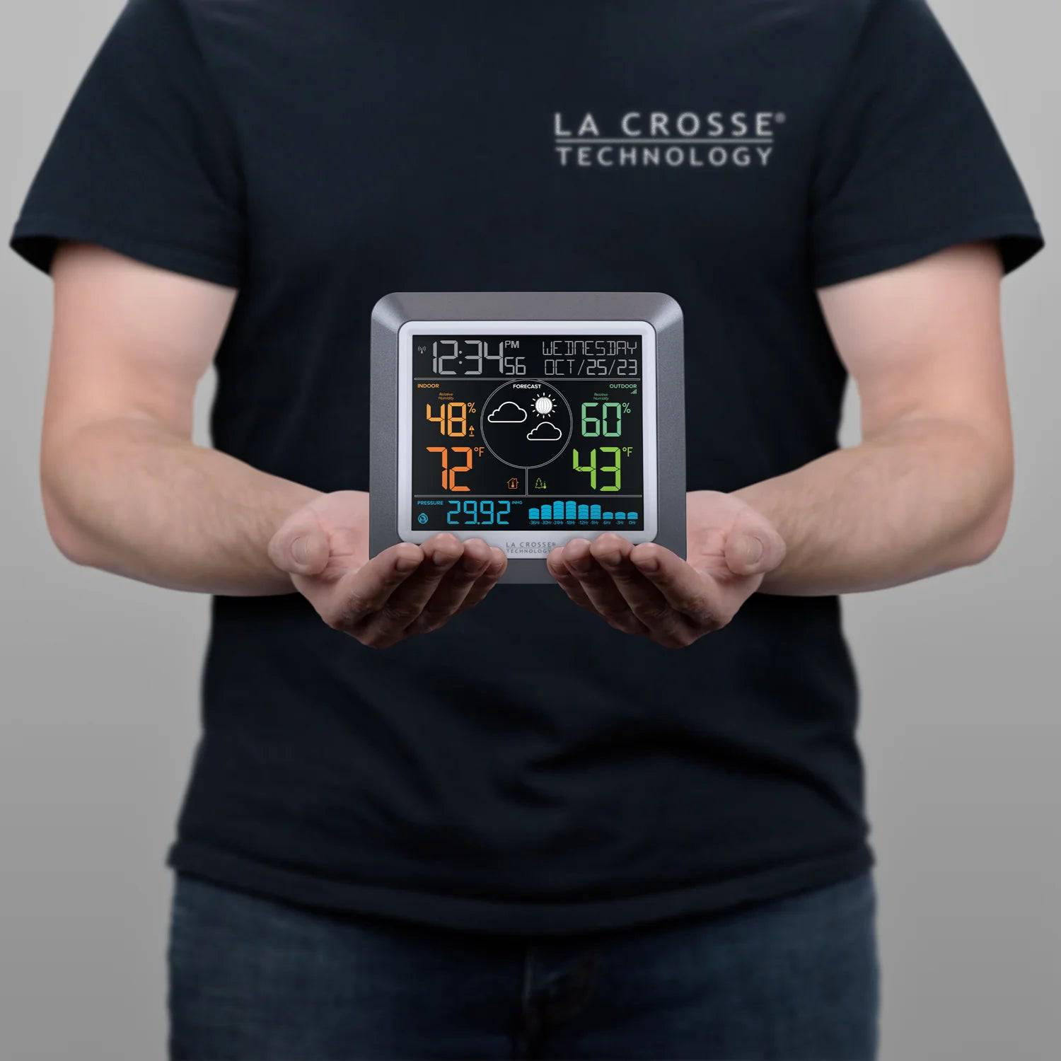 La Crosse Technology Wireless Color Weather Station with Barometric Pressure & 36-Hr Historical Graph - Weathershack