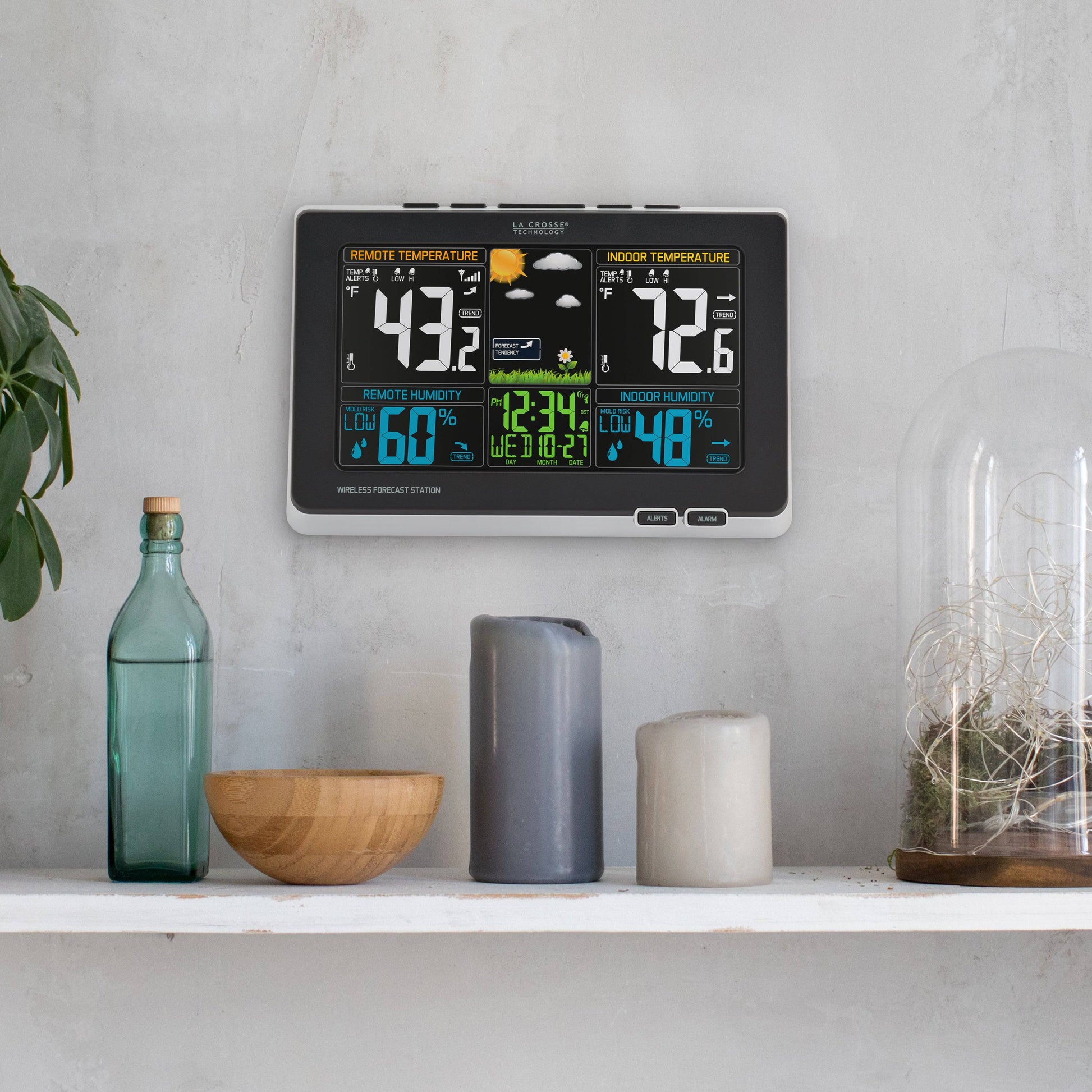 La Crosse Technology Wireless Color Weather Station with Risk Indicator - Weathershack